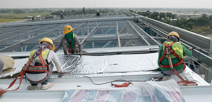 Professional Roof Waterproofing Services in North Chicago, IL