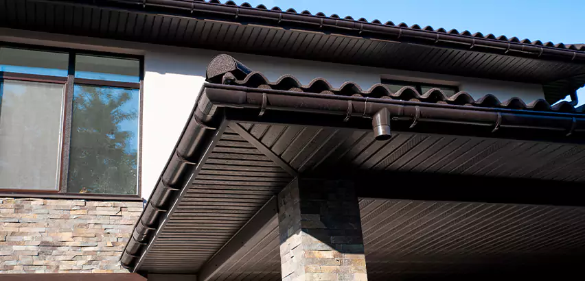 Soffit Damage Repair in North Chicago
