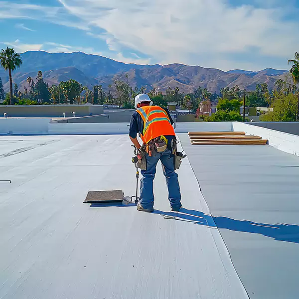 Why North Chicago Property Owners Trust North Chicago Roofing for Flat Roofing?