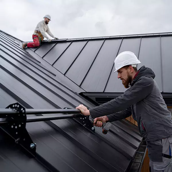 Why North Chicago Property Owners Choose North Chicago Roofing for Metal Roof Repair?
